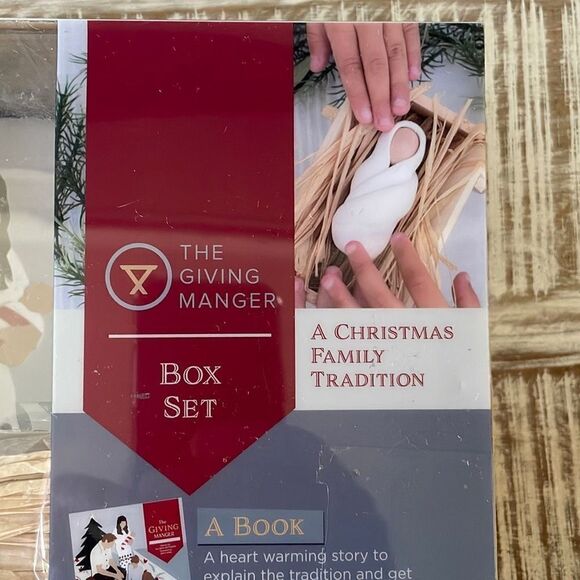 Christmas The Giving Manger set - A Christmas Tradition - Picture 2 of 5